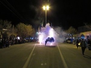 طنین گلبانگ الله اکبر و نورافشانی آسمان خامنه در جشن پیروزی انقلاب